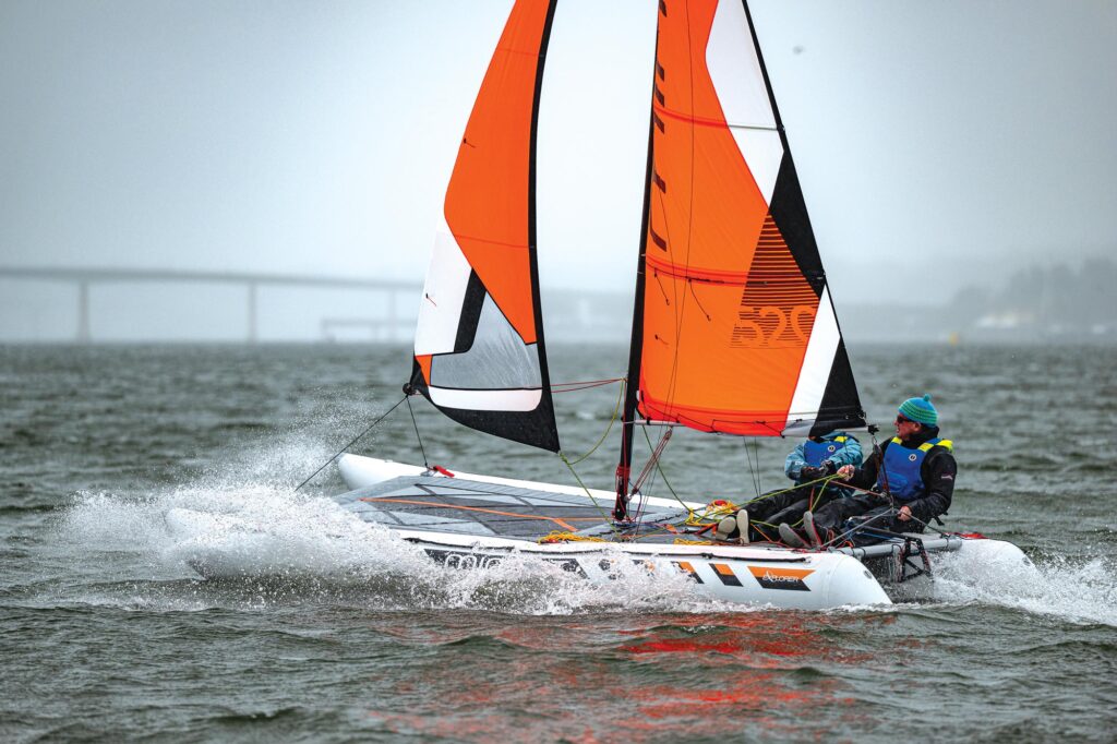 MiniCat 520 Explorer